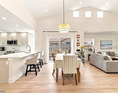 2604 Sailors Way - Photo Thumbnail 14