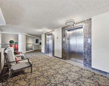 4551 Gulf Shore Boulevard N - Photo Thumbnail 9