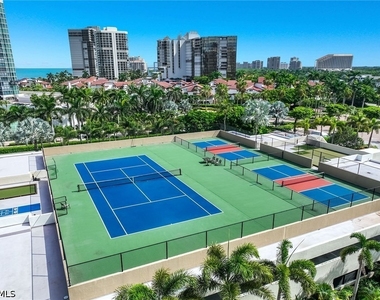 4551 Gulf Shore Boulevard N - Photo Thumbnail 43