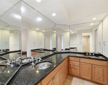 4551 Gulf Shore Boulevard N - Photo Thumbnail 24