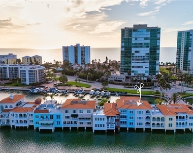 4000 Gulf Shore Boulevard N - Photo Thumbnail 1