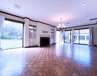 19 Windermere Lane - Photo Thumbnail 10