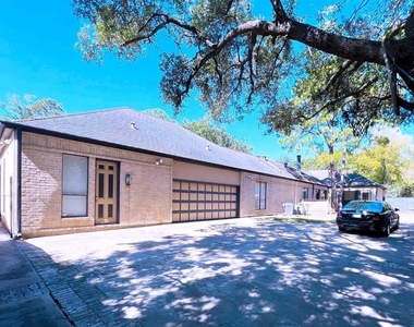 19 Windermere Lane - Photo Thumbnail 6