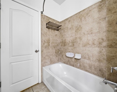 128 Wesmont - Photo Thumbnail 24