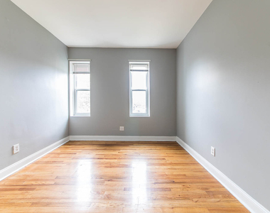 3902-3906 Lindell Boulevard - Photo Thumbnail 7