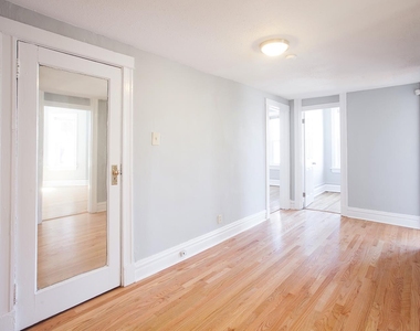 3902-3906 Lindell Boulevard - Photo Thumbnail 25