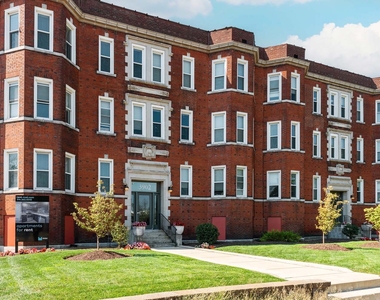 3902-3906 Lindell Boulevard - Photo Thumbnail 1