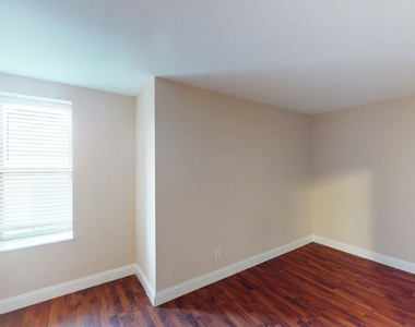 5660 Kingsbury Avenue - Photo Thumbnail 98