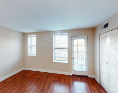 5660 Kingsbury Avenue - Photo Thumbnail 94