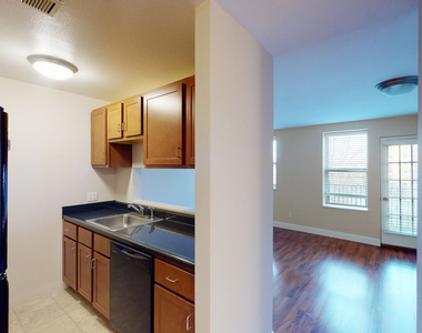 5660 Kingsbury Avenue - Photo Thumbnail 95