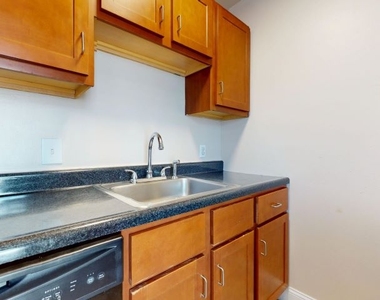 5660 Kingsbury Avenue - Photo Thumbnail 73