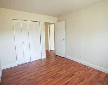 5660 Kingsbury Avenue - Photo Thumbnail 81