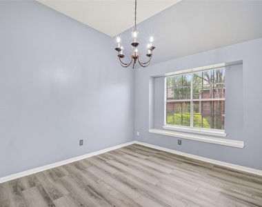 11563 Withers Way Circle - Photo Thumbnail 8