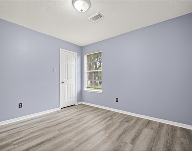 11563 Withers Way Circle - Photo Thumbnail 25