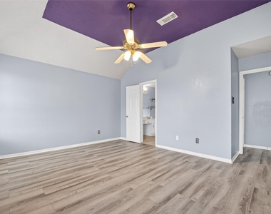 11563 Withers Way Circle - Photo Thumbnail 27