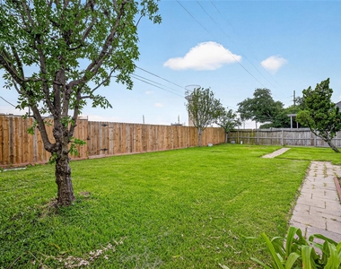 11563 Withers Way Circle - Photo Thumbnail 35