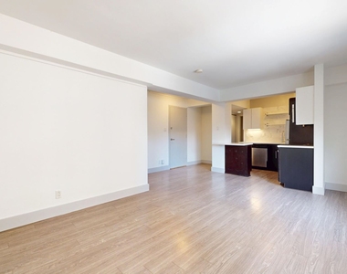 18 South Kingshighway - Photo Thumbnail 227