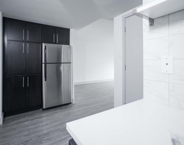 18 South Kingshighway - Photo Thumbnail 318