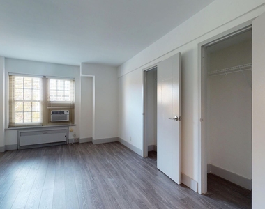 18 South Kingshighway - Photo Thumbnail 71