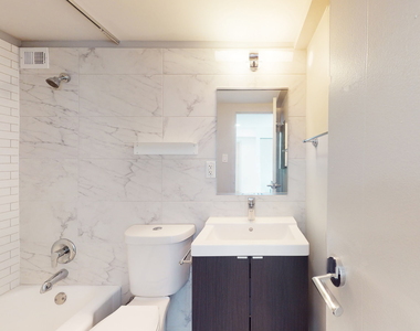 18 South Kingshighway - Photo Thumbnail 421