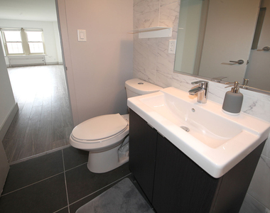 18 South Kingshighway - Photo Thumbnail 407
