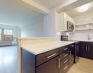 18 South Kingshighway - Photo Thumbnail 56