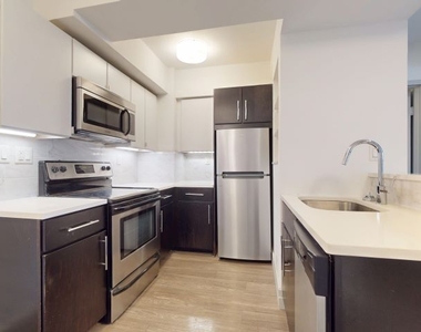 18 South Kingshighway - Photo Thumbnail 199