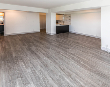 18 South Kingshighway - Photo Thumbnail 289