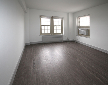 18 South Kingshighway - Photo Thumbnail 408