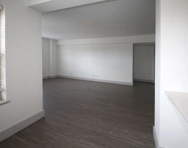 18 South Kingshighway - Photo Thumbnail 335