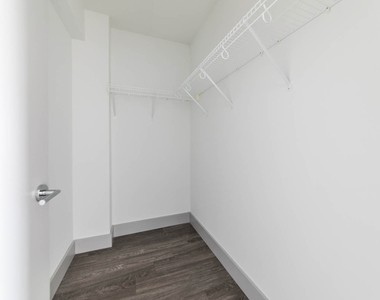18 South Kingshighway - Photo Thumbnail 281
