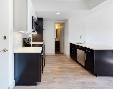 18 South Kingshighway - Photo Thumbnail 417