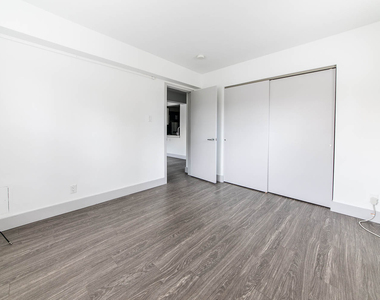 18 South Kingshighway - Photo Thumbnail 77