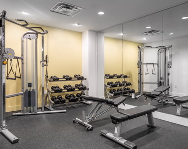 18 South Kingshighway - Photo Thumbnail 5