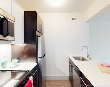 18 South Kingshighway - Photo Thumbnail 228