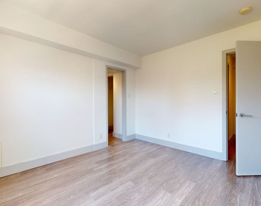 18 South Kingshighway - Photo Thumbnail 208