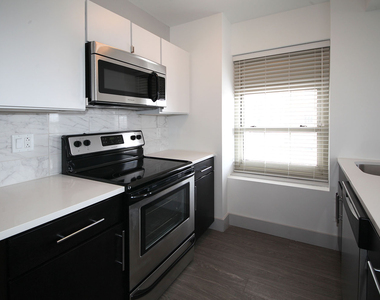 18 South Kingshighway - Photo Thumbnail 332