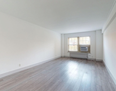 18 South Kingshighway - Photo Thumbnail 67