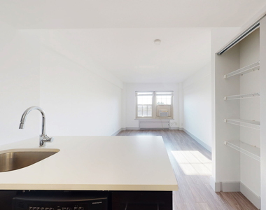 18 South Kingshighway - Photo Thumbnail 418