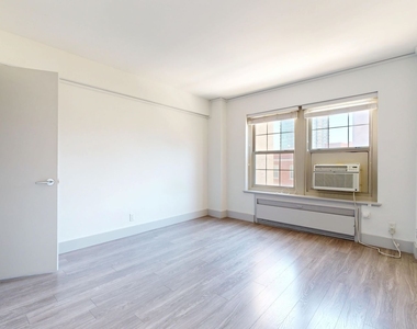 18 South Kingshighway - Photo Thumbnail 205