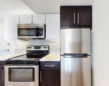 18 South Kingshighway - Photo Thumbnail 415