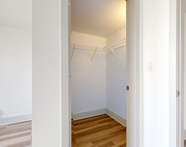 18 South Kingshighway - Photo Thumbnail 174