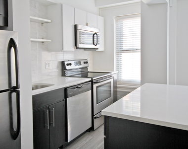 18 South Kingshighway - Photo Thumbnail 349