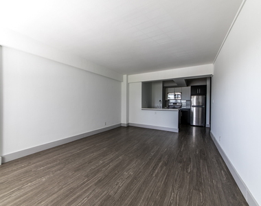 18 South Kingshighway - Photo Thumbnail 85