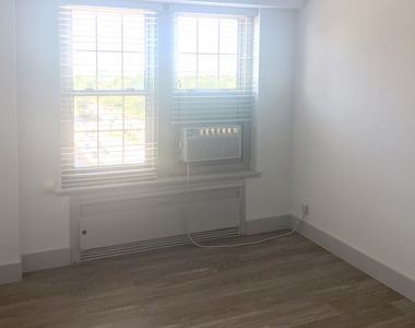 18 South Kingshighway - Photo Thumbnail 302