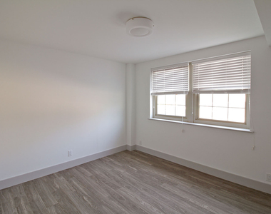 18 South Kingshighway - Photo Thumbnail 194