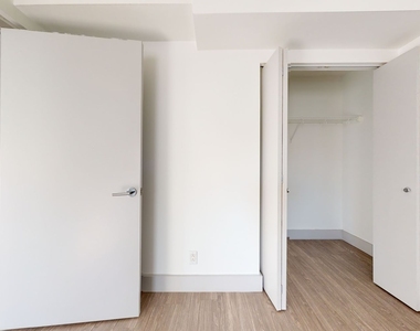 18 South Kingshighway - Photo Thumbnail 146