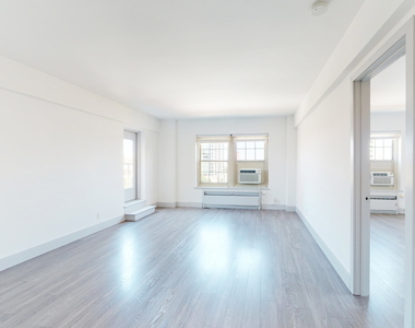 18 South Kingshighway - Photo Thumbnail 48