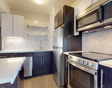 18 South Kingshighway - Photo Thumbnail 220