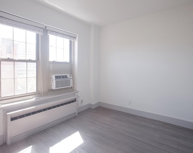 18 South Kingshighway - Photo Thumbnail 140
